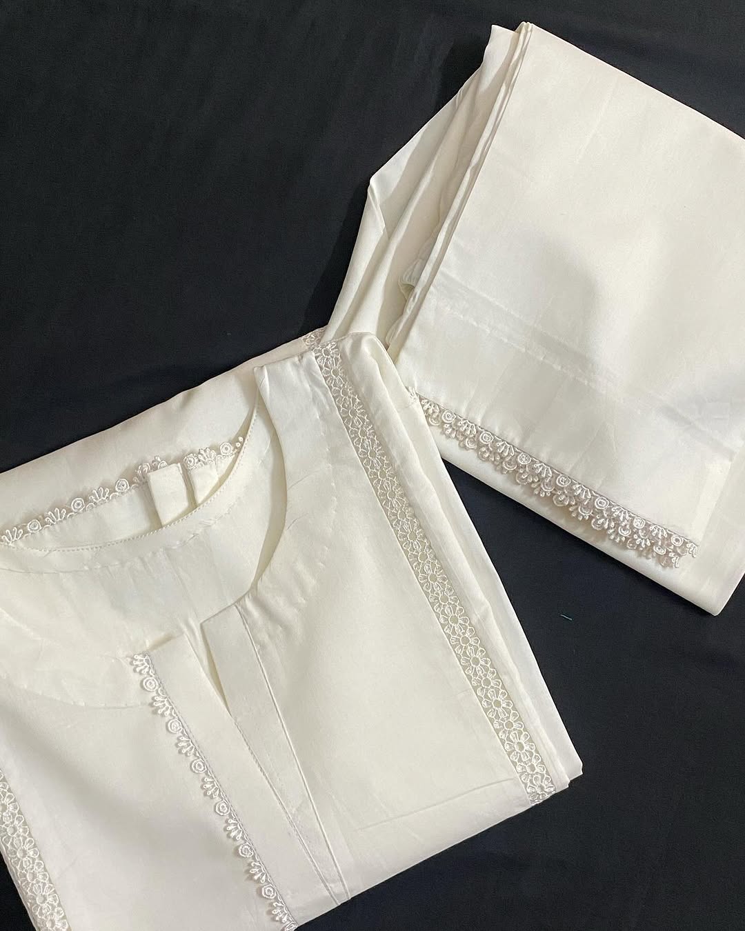 Sf 375 - White Lace Work  2 Pc Stitched Suit