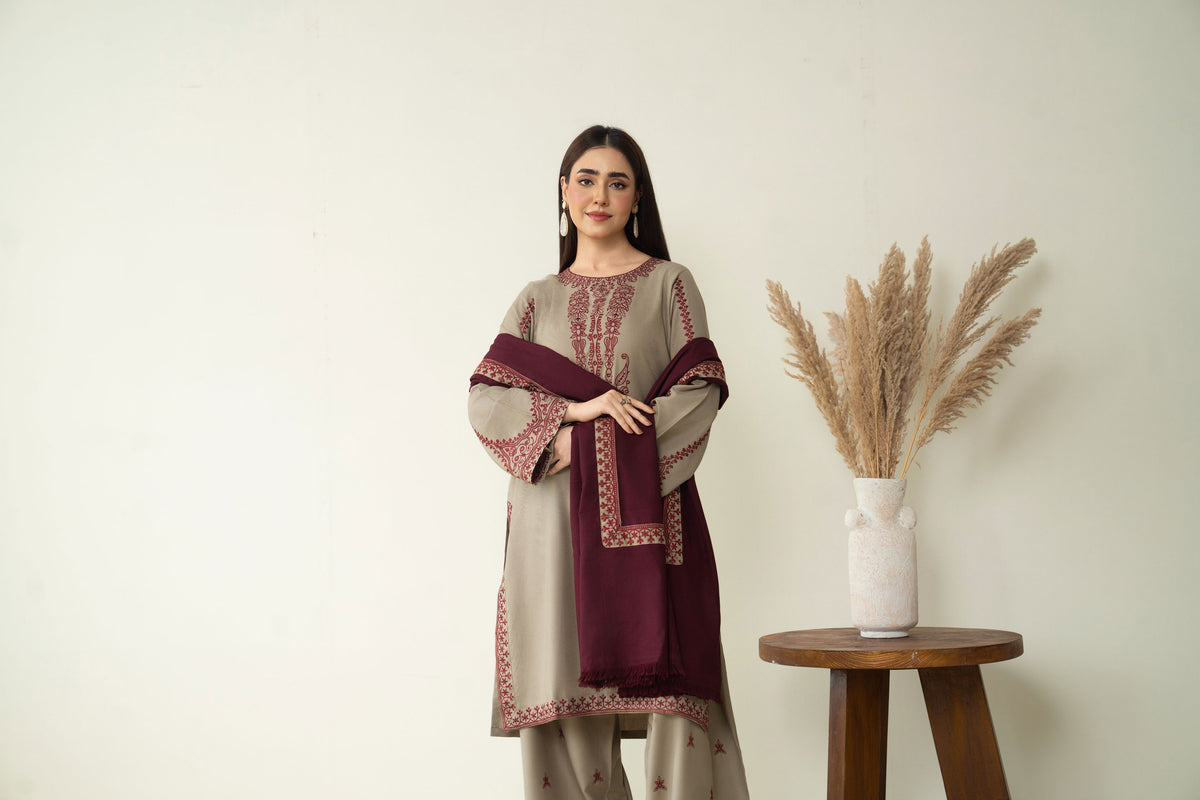 Mareena Embroidered Stitched 3Piece FF-395