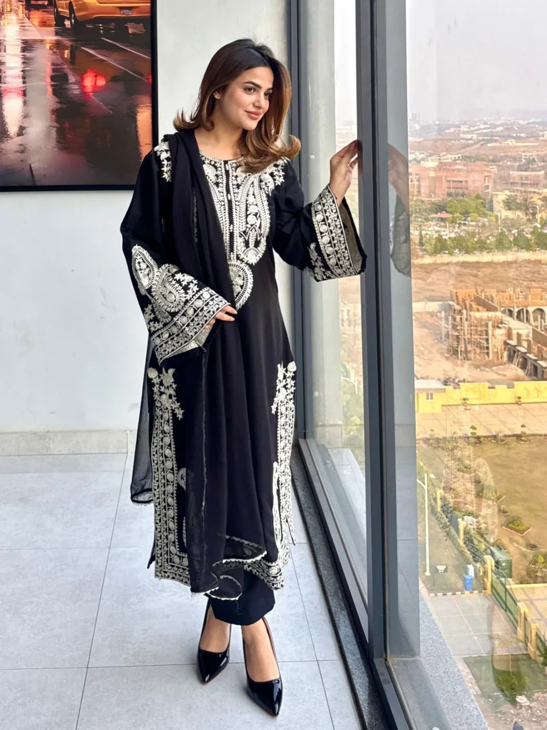 Lawn Embroidered 3Piece Stitched FF - [415 BLK]
