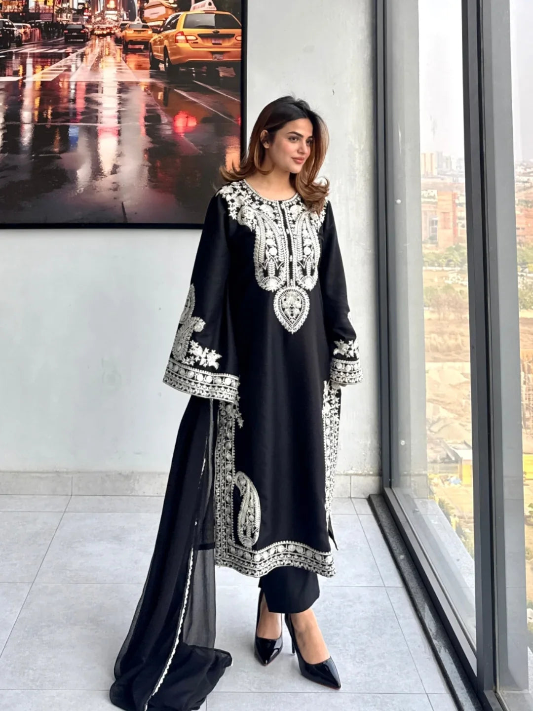 Lawn Embroidered 3Piece Stitched FF - [415 BLK]