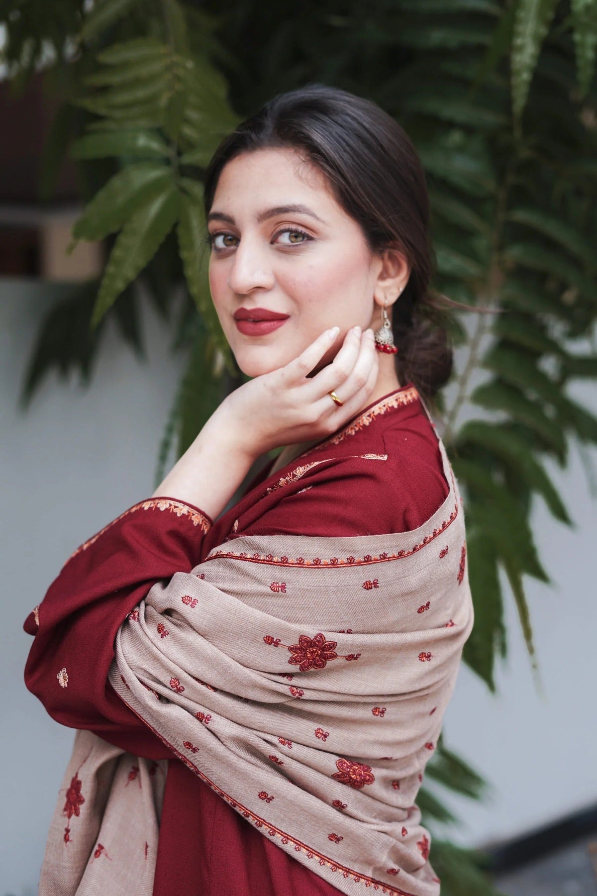 FF-350 Kashmiri Embroidered Maroon Suit
