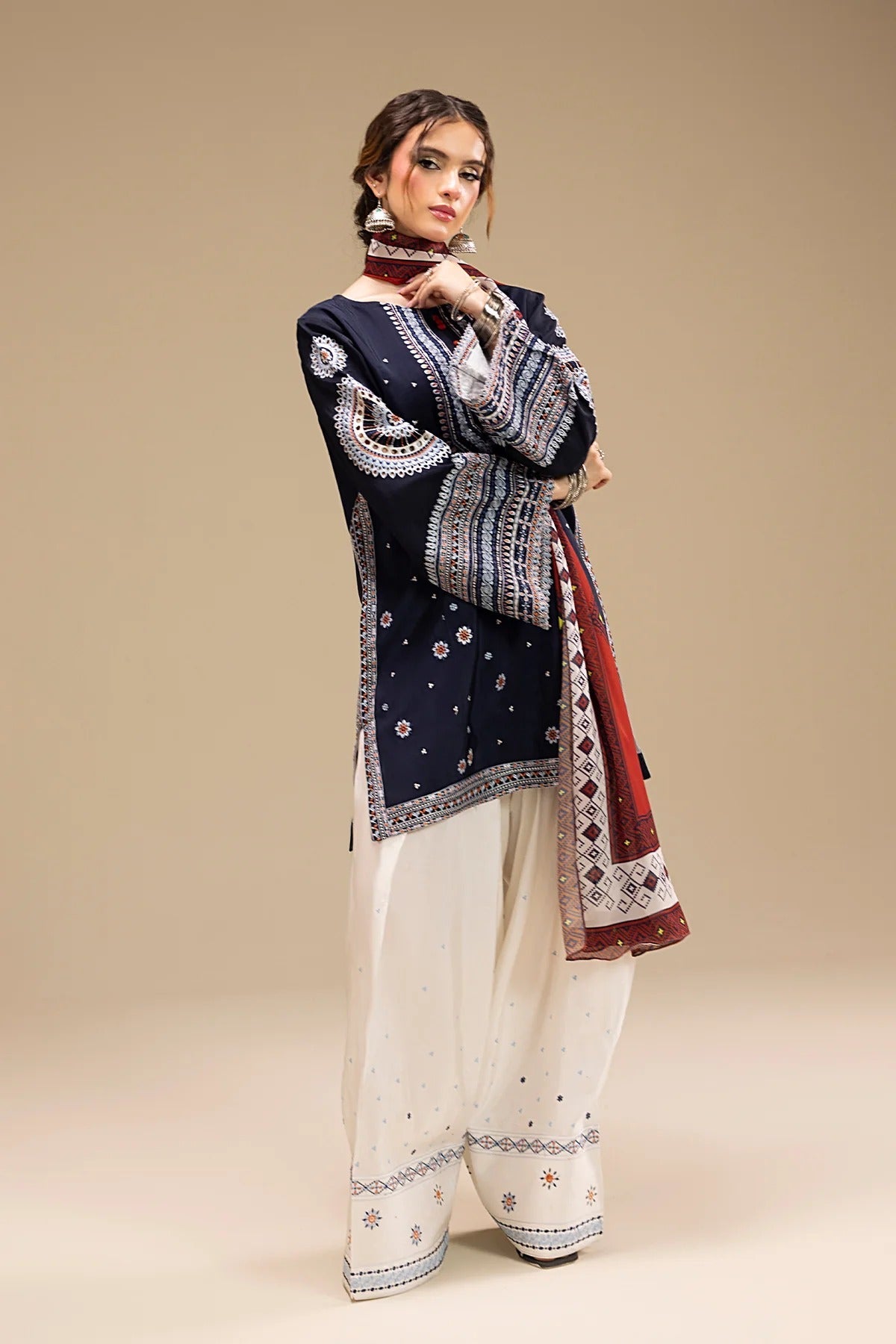 FF -  | Roha  3 Pc Stitched