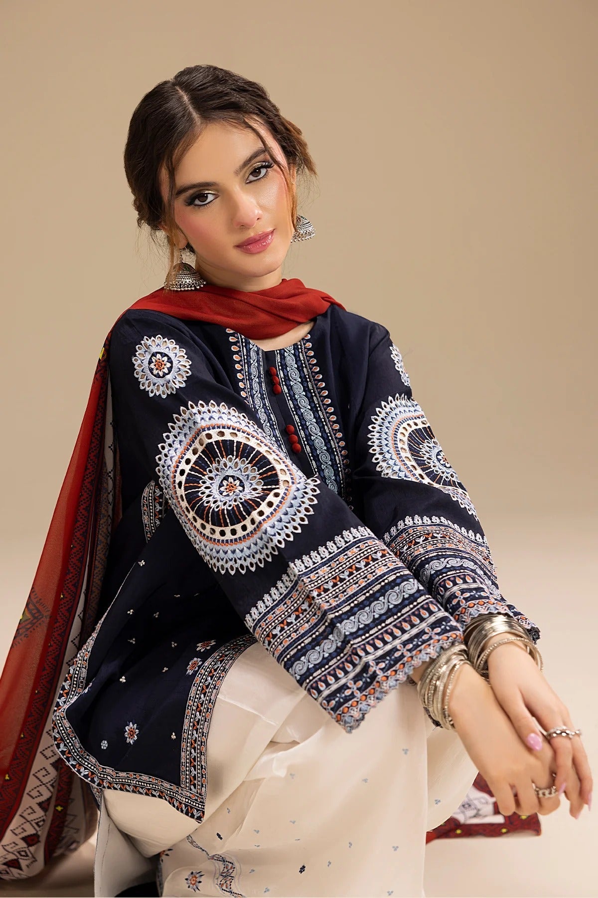 FF -  | Roha  3 Pc Stitched