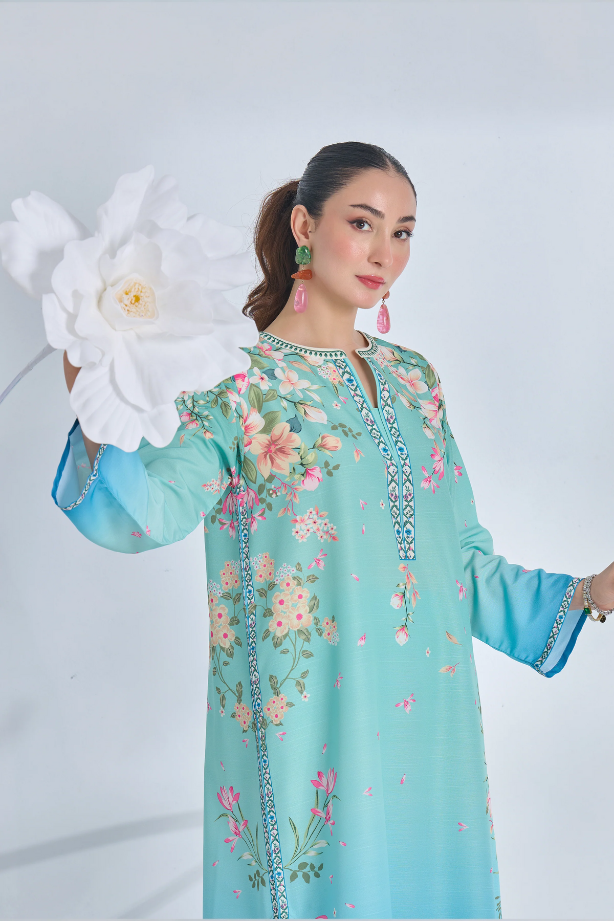 FF - 396 Premium Printed 2 Pc Stitched Suit